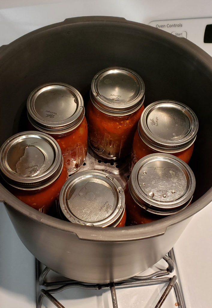 pressure-canned salsa 