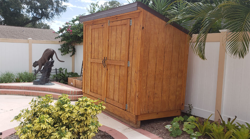 Garden Shed in back yard